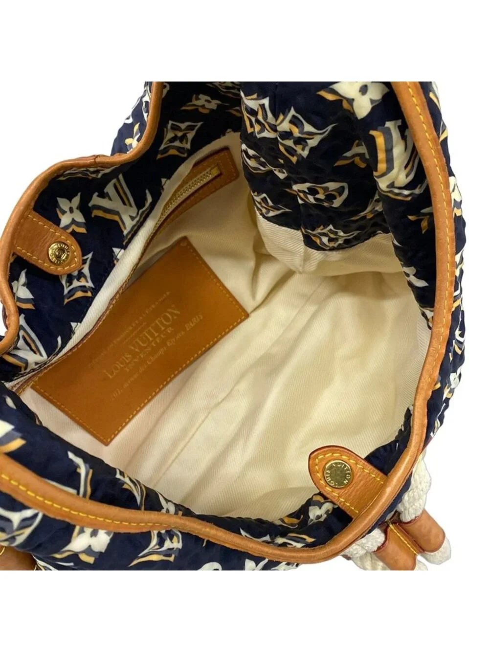 Louis Vuitton Handbag Collection Line Bulle MM Marine